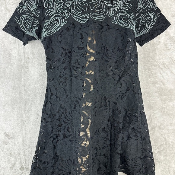 Free People Black Lace Embroidered Short Sleeve Flared Dress Sz Small / XS - Picture 3 of 7